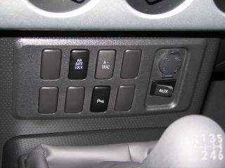 FJ Cruiser - A-TRAC Switch Install - Picture 5 - Small